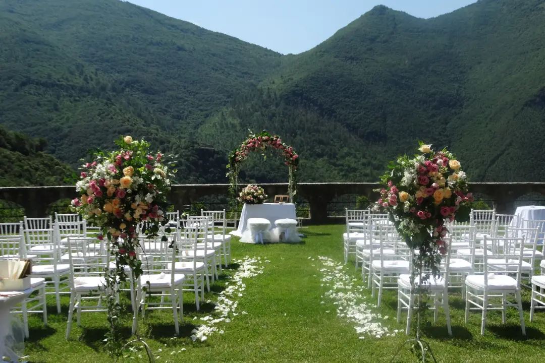 Al Fresco Protestant Ceremony